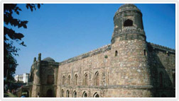 Khirki Masjid 